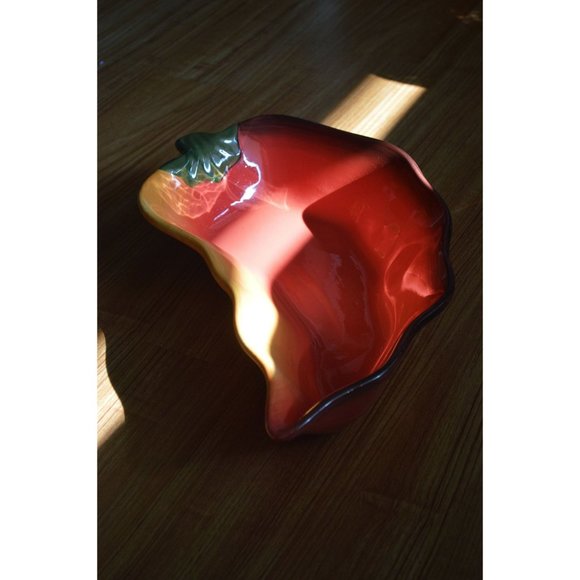 Large Ceramic Hand Painted Chili Pepper Bowl - Picture 3 of 3